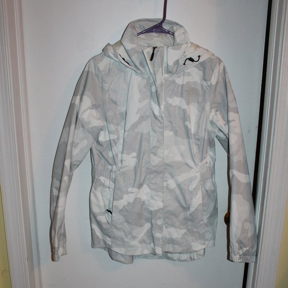 The North Face Women's Gray Camo Shell Lightweight Jacket with Hood